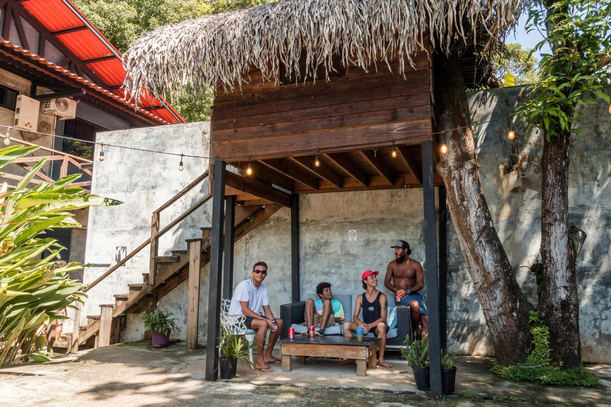 Hostel Villa Vento Surf Santa Catalina Eksteriør bilde