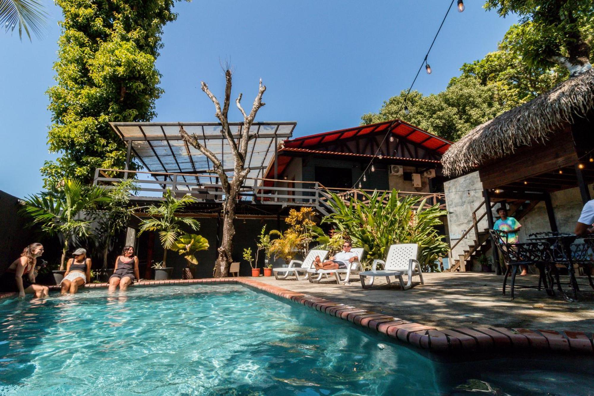 Hostel Villa Vento Surf Santa Catalina Eksteriør bilde